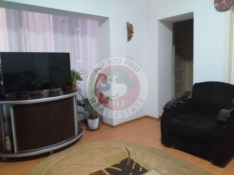 Parcul Carol l Apartament 3 camere in vila l Semidecomandat l 80mp l B10596
